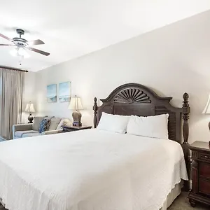 Hotel The Grand 2311, Miramar Beach